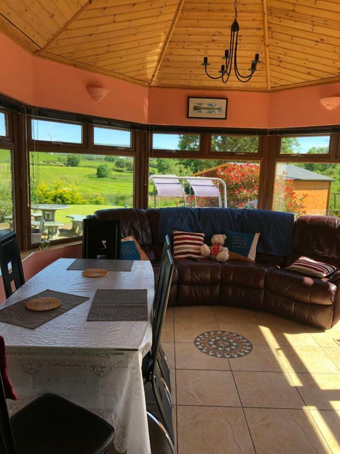 Leigh House Bed And Breakfast Ballyroney Экстерьер фото